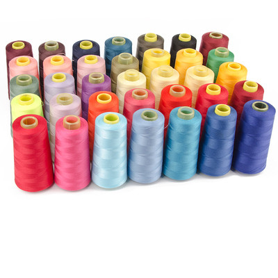 W magazynie Nitki poliestrowe Hilos De Coser Kolor stały barwiony Spun 100% Polyester Przędza 40/2 Polyester Przędza szywa