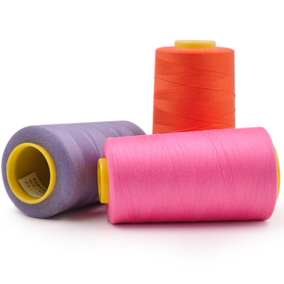 Dobry jednorodność Polyester Core Spun Thread Wielokolorowe nitki do szycia