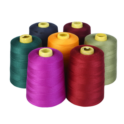 W magazynie Nitki poliestrowe Hilos De Coser Kolor stały barwiony Spun 100% Polyester Przędza 40/2 Polyester Przędza szywa