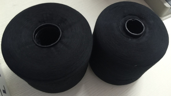 Biały, Czarny, Kolory 100% Polyester Spun Yarn 40S / 2 1,25 kg / stożek